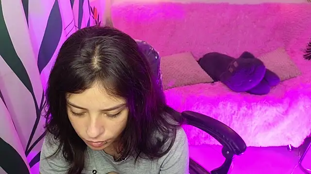 kathie lozada online show from September 26, 4:52 am