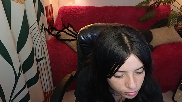 kathie lozada online show from October 18, 4:14 am