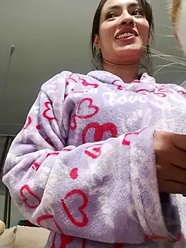 Adarha Ramirez online show from November 21, 12:31 am