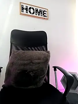 kim7  online show from September 22, 3:18 pm