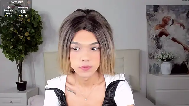 MadonnaRossi online show from April 10, 10:06 pm