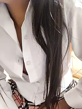 Shalu G online show from December 15, 8:20 am