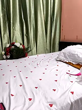 Shalu G online show from April 17, 1:47 pm