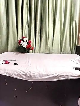 Shalu G online show from May 18, 4:23 pm