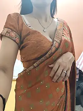 Shalu G online show from September 28, 5:42 pm