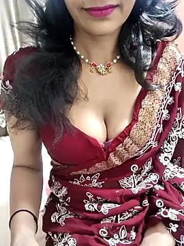 Snapshot of Shalu_G chatting on February 5, 2:57 pm Shalu G online show from February 5, 2:57 pm