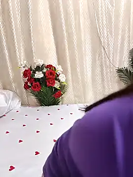 Snapshot of Shalu_G chatting on November 28, 3:07 am Shalu G online show from November 28, 3:07 am