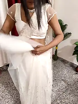 Shalu G online show from September 13, 2:17 pm