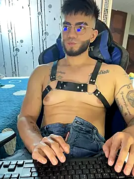 King Draven3 online show from December 3, 7:35 pm