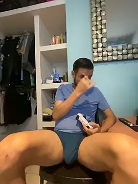 Alexitho25 online show from November 15, 9:57 am