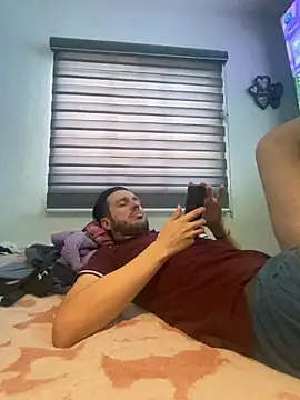 Snapshot of Alexitho25 chatting on June 4, 9:41 pm Alexitho25 online show from June 4, 9:41 pm