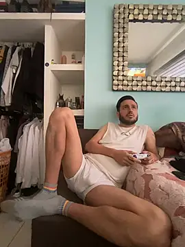 Alexitho25 online show from March 31, 8:44 pm