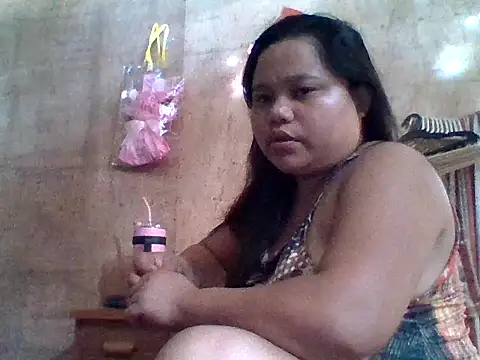 Snapshot of tender_amy chatting on October 19, 11:07 pm tender amy online show from October 19, 11:07 pm