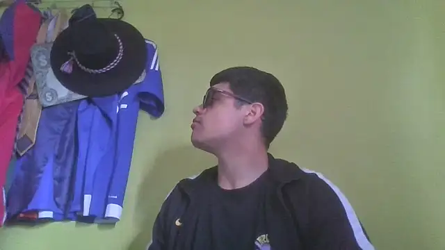 juanfritaa21 online show from October 5, 6:53 pm