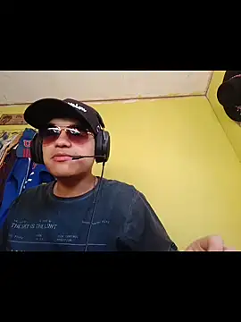 juanfritaa21 online show from November 1, 8:25 pm