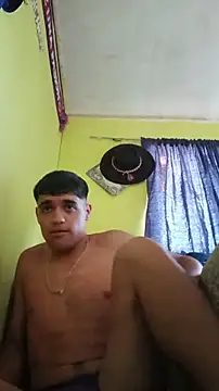juanfritaa21 online show from March 3, 11:01 pm