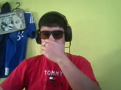 juanfritaa21 online show from September 22, 9:32 pm