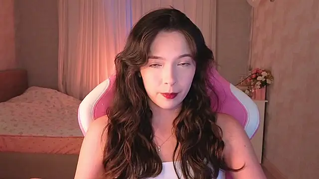yuna sunshy online show from June 2, 12:21 am