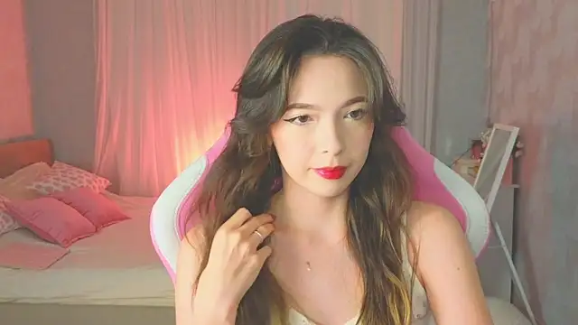 yuna sunshy online show from October 22, 11:25 pm