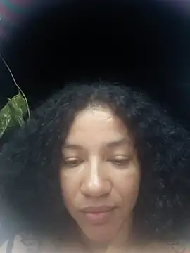 Snapshot of michel_rous_ chatting on May 22, 5:27 am michel rous online show from May 22, 5:27 am