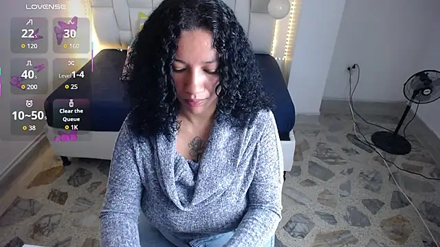 Snapshot of michel_rous_ chatting on February 2, 2:49 pm michel rous online show from February 2, 2:49 pm