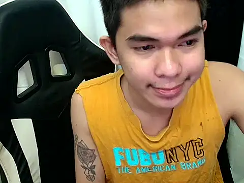 joncum4u online show from April 3, 3:07 pm