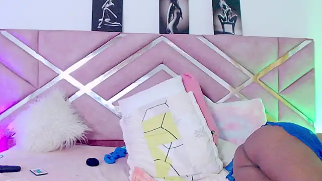 Snapshot of sofia_07 chatting on November 26, 6:41 pm sofia 07 online show from November 26, 6:41 pm