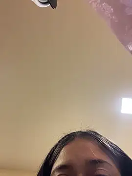 Emily Rivers  online show from February 25, 1:00 pm