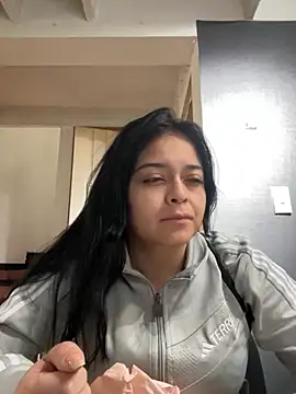 Emily Rivers  online show from September 29, 1:06 pm