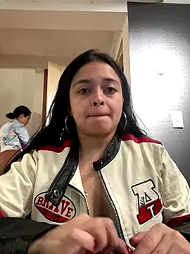Emily Rivers  online show from October 7, 1:12 pm