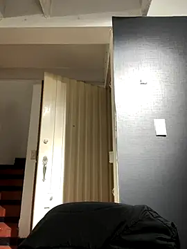 Emily Rivers  online show from September 26, 1:18 pm