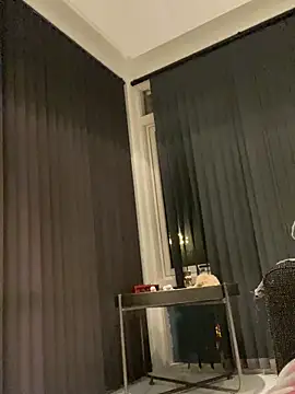 dancingqueen88 online show from February 1, 11:36 pm