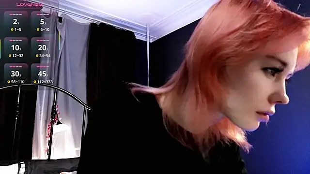 Kiara Dream online show from March 19, 8:42 pm