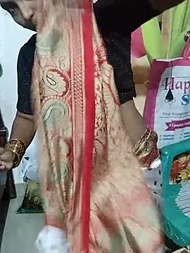 Snapshot of Varsha21 chatting on September 9, 11:08 am Varsha21 online show from September 9, 11:08 am