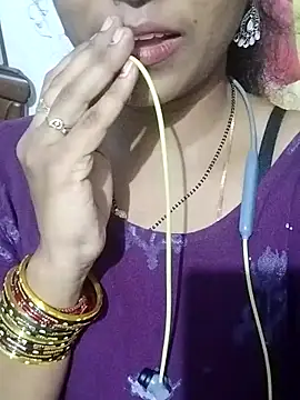 Snapshot of Varsha21 chatting on September 8, 3:00 pm Varsha21 online show from September 8, 3:00 pm