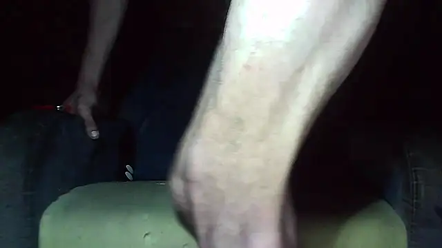 Snapshot of lovehairymature90 chatting on October 19, 2:25 am lovehairymature90 online show from October 19, 2:25 am