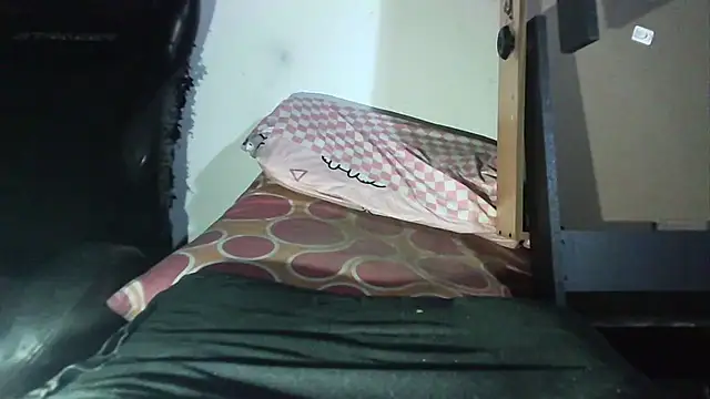 lovehairymature90 online show from March 2, 2:56 am