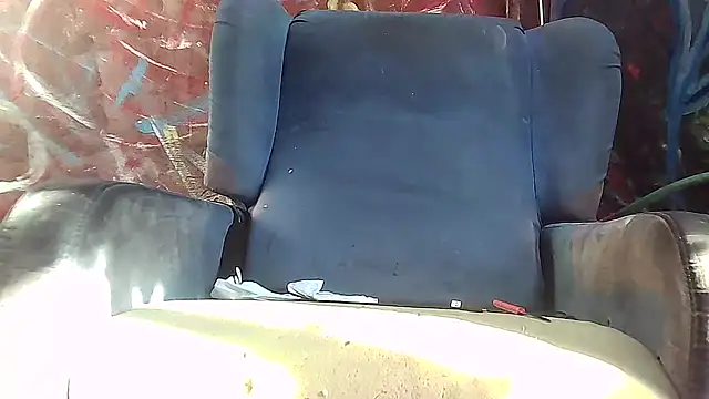 Snapshot of lovehairymature90 chatting on October 11, 2:07 pm lovehairymature90 online show from October 11, 2:07 pm