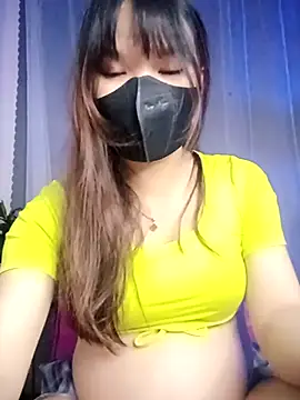 Snapshot of _Wendy- chatting on October 14, 3:45 pm Wendy- online show from October 14, 3:45 pm