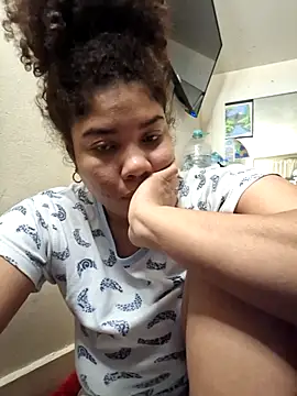 madelene online show from May 29, 5:52 pm