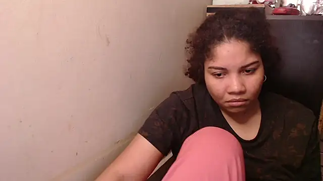 madelene online show from November 3, 2:39 am