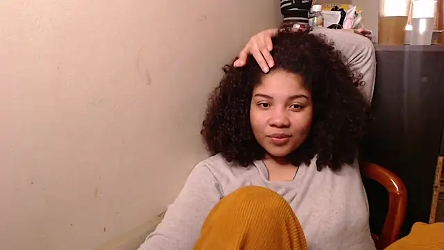 madelene online show from October 23, 3:05 am