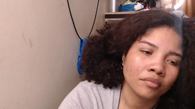 madelene online show from November 25, 2:45 am