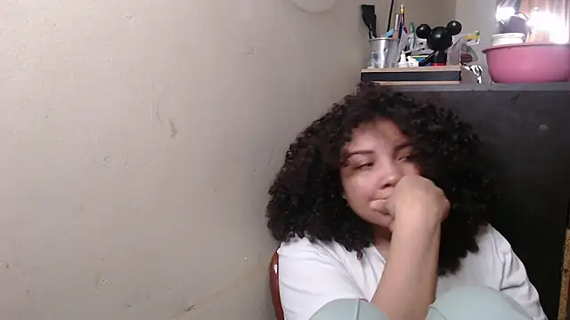 madelene online show from November 5, 2:47 am