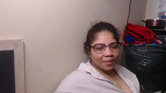 madelene online show from March 1, 1:22 am