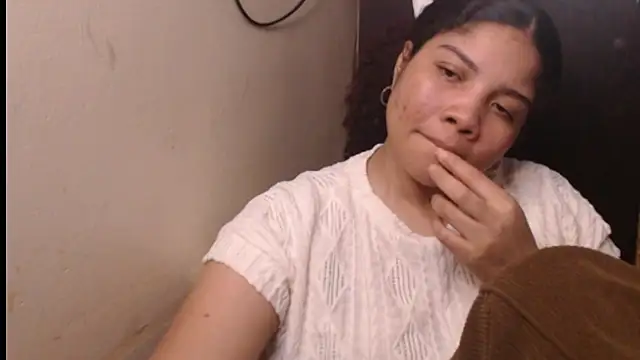 madelene online show from November 27, 12:55 am