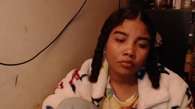 madelene online show from March 22, 2:15 am