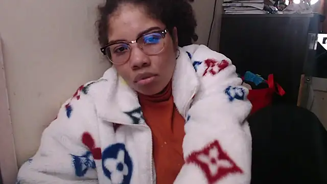 madelene online show from February 16, 11:50 pm