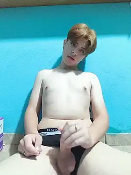 ethan manovan online show from July 12, 10:21 pm