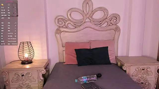 Dannika07 online show from April 15, 12:32 pm